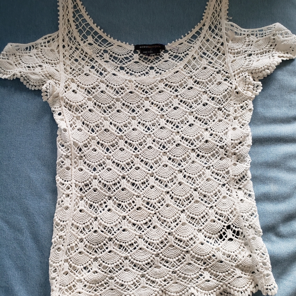 🏝 BCBG Max Azria cute white cotton top size S/M - Picture 4 of 6